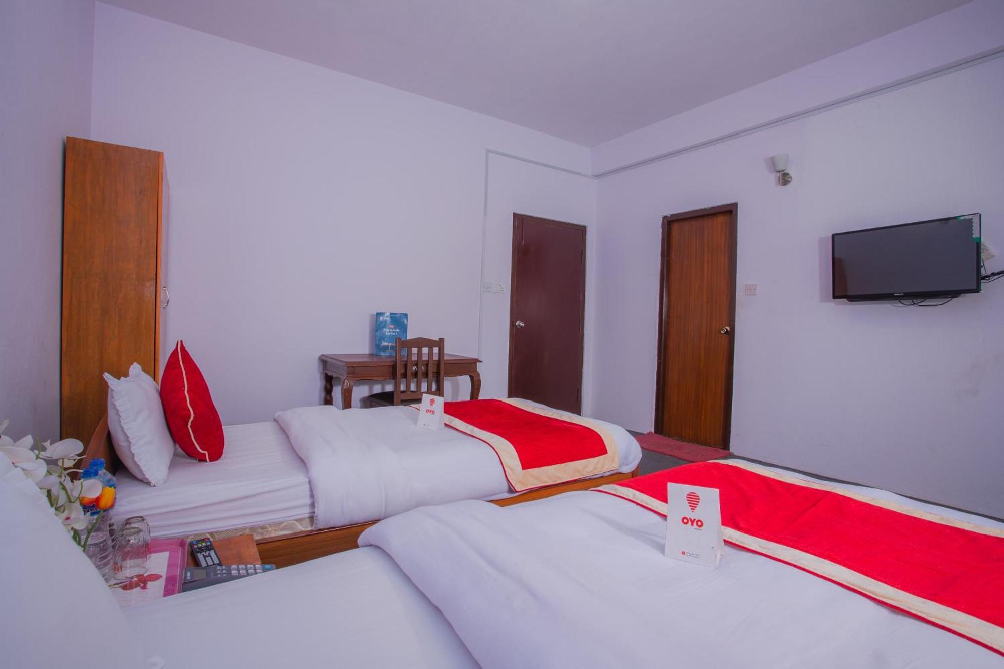 OYO 135 Lost Garden Apartment&Guest House Kathmandu Exterior foto