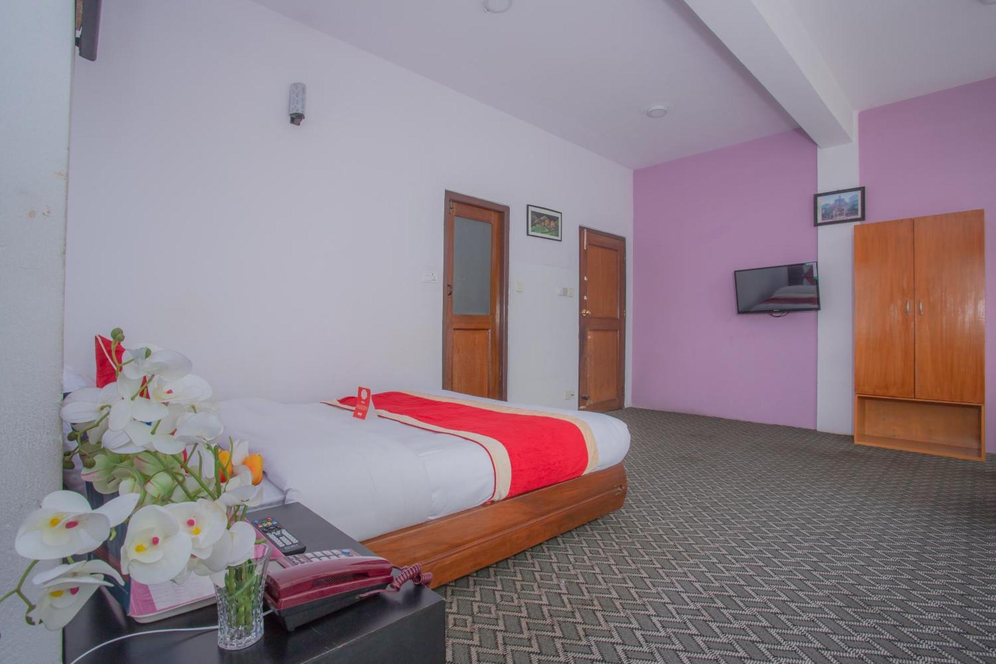 OYO 135 Lost Garden Apartment&Guest House Kathmandu Exterior foto